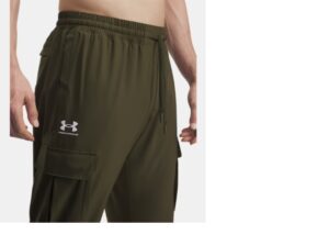 Under Armour UA VIBE WOVEN CARGO PANTS GRN pantalon voor heren